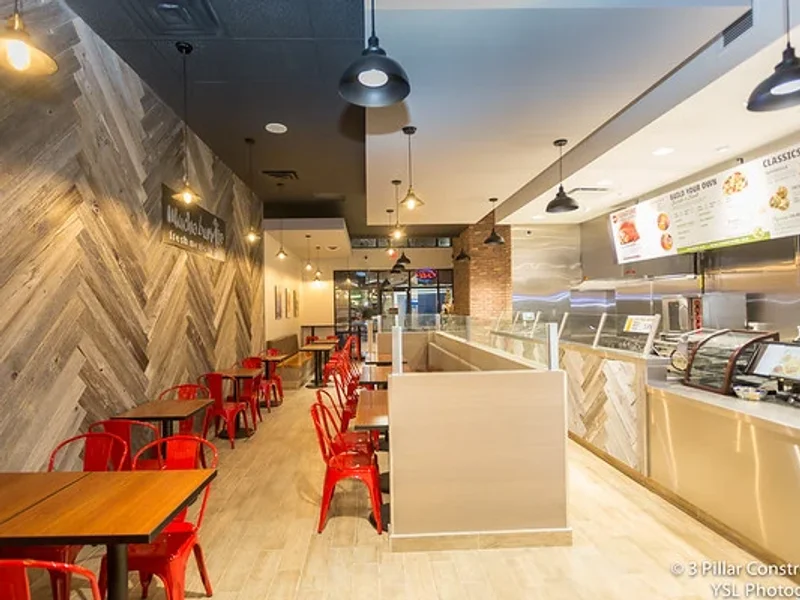 Mucho Burrito Fresh Mexican Grill