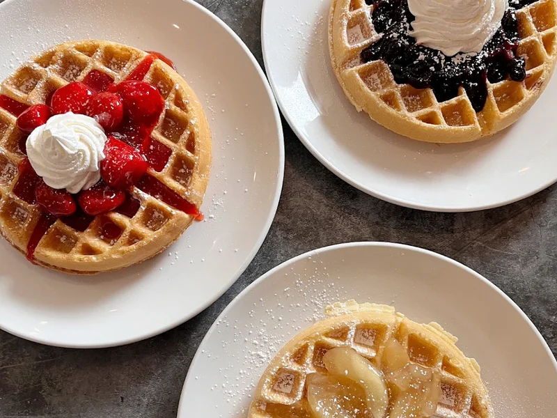 Smitty's Family Restaurant - Edmonton West End