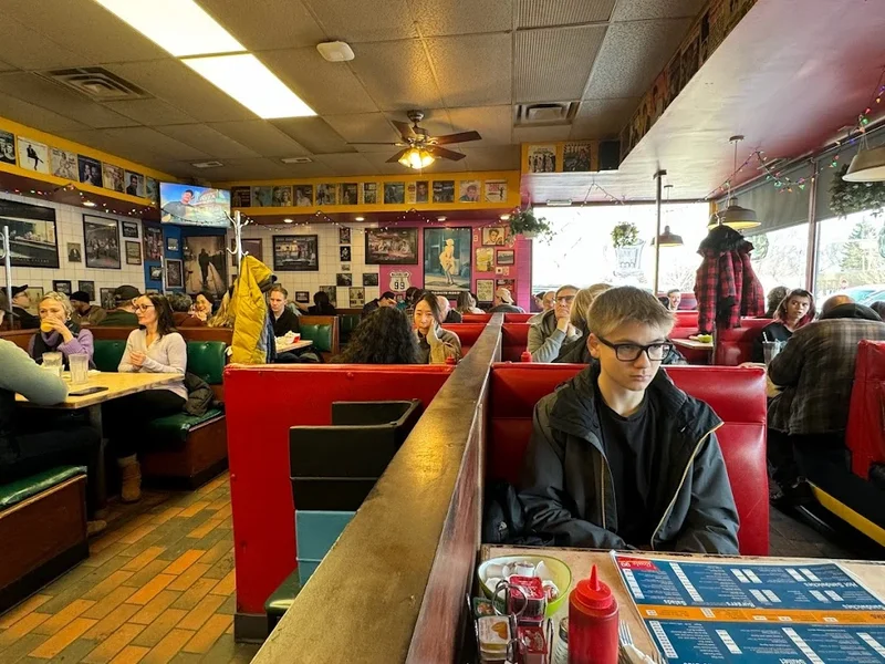 Route 99 Diner