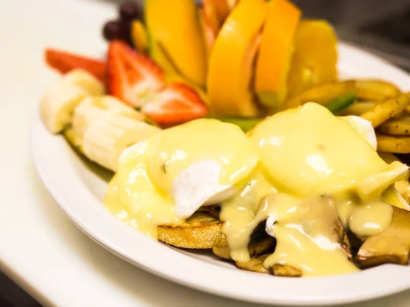 Tutti Frutti breakfast & lunch