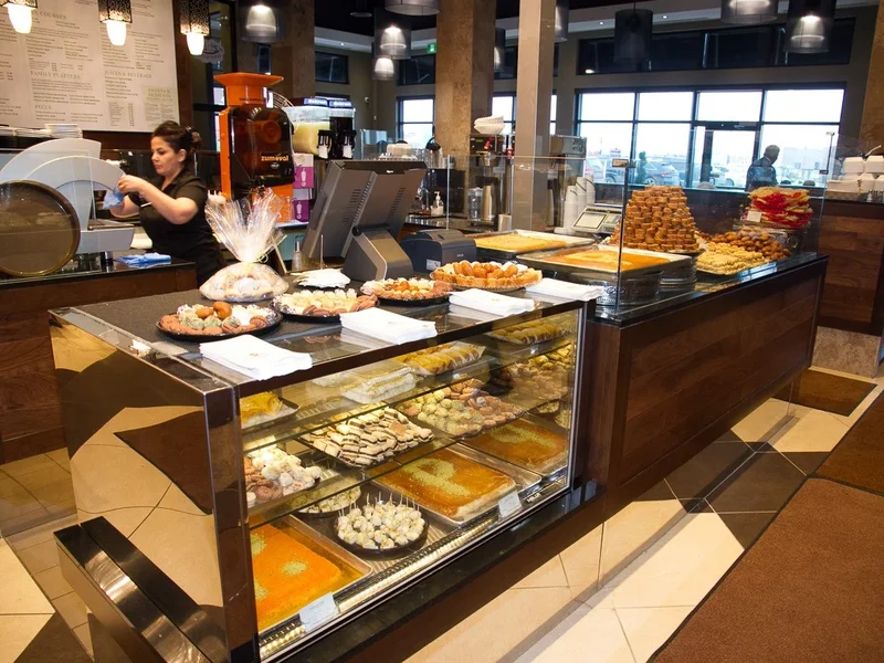 Paramount Fine Foods