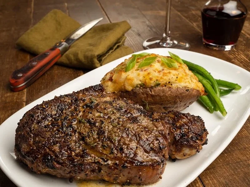 MR MIKES Steakhouse Casual