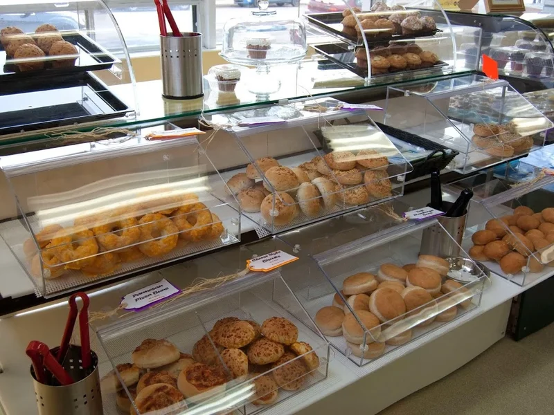 Kinnikinnick Foods & Kinnikinnick Fresh Bakery