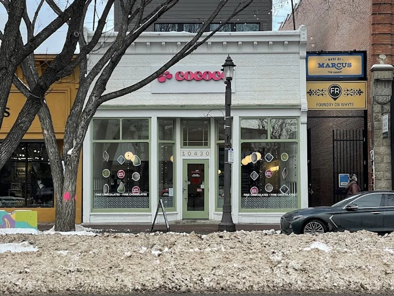 Cococo / Chocolaterie Bernard Callebaut / Whyte Avenue