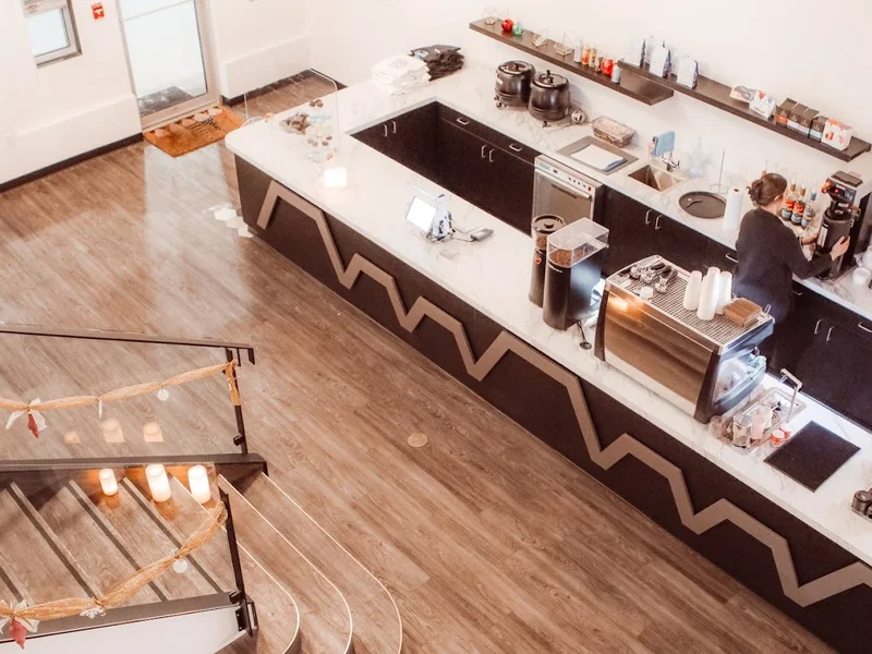 Rhubarb Cafe & Cocktails