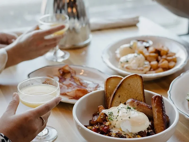 Browns Crafthouse 124th St.