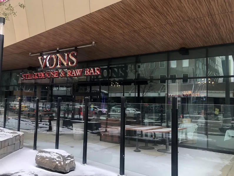 Vons Steak House