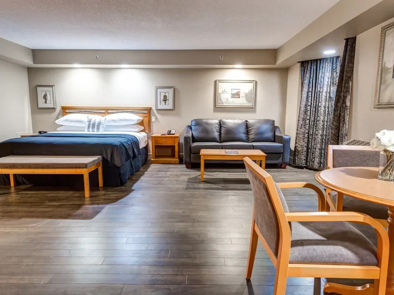 Royal Hotel West Edmonton, Trademark Collection by Wyndham