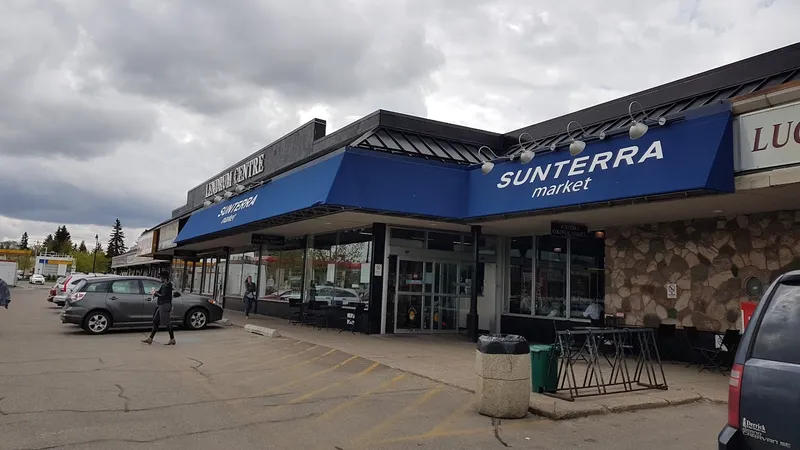 Sunterra Market, Lendrum