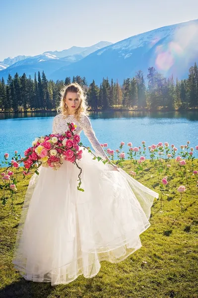 Bridal Fantasy Magazine & Bridal Show