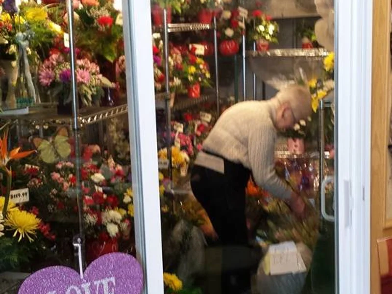 Opal's Artistry in Flowers & Balloons