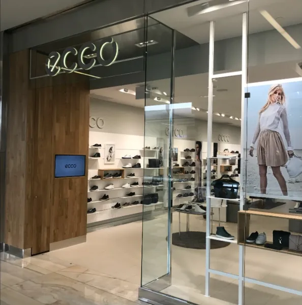 ECCO West Edmonton Mall