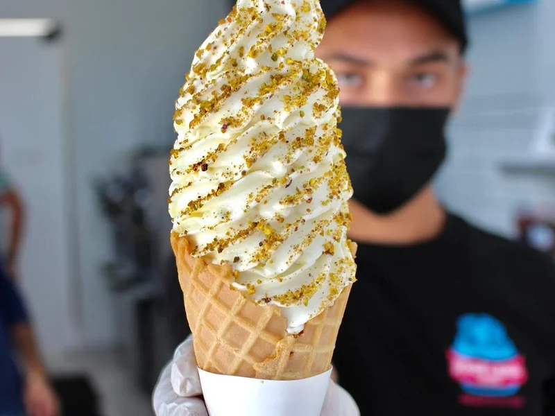 Scoop n Roll Creamery