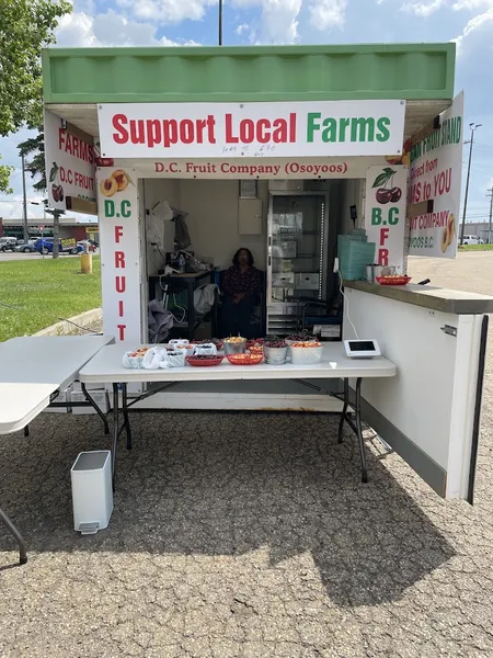 Okanagan Fruit Stand