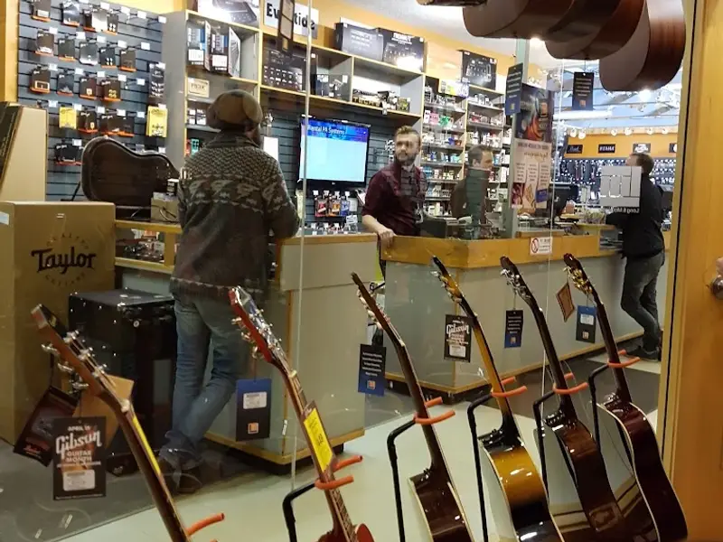 Long & McQuade Musical Instruments