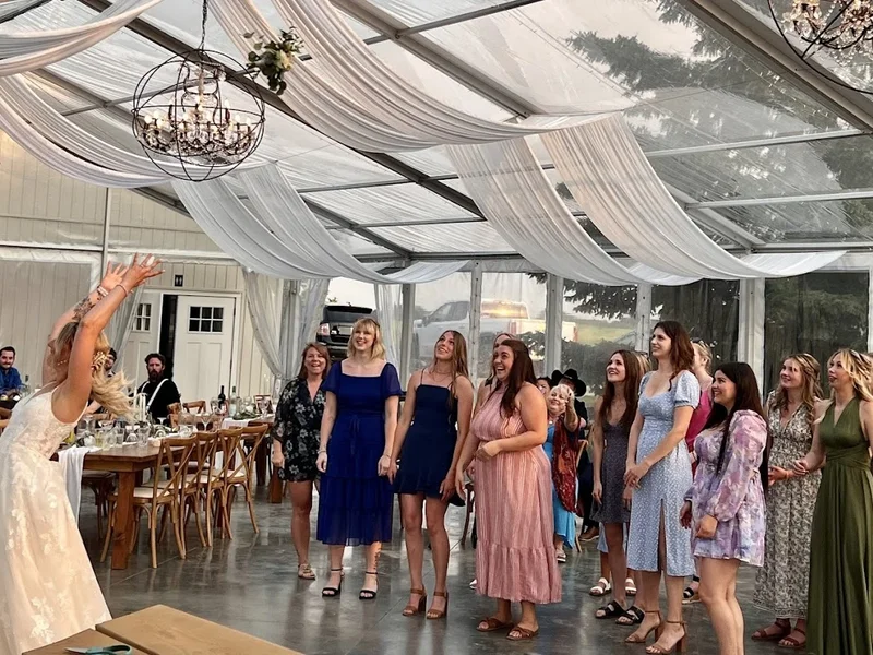 Dean Vince DJ + Imaging - Edmonton DJ + Event Services