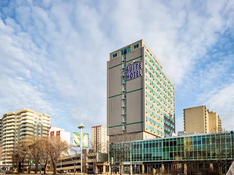 Campus Tower Suite Hotel