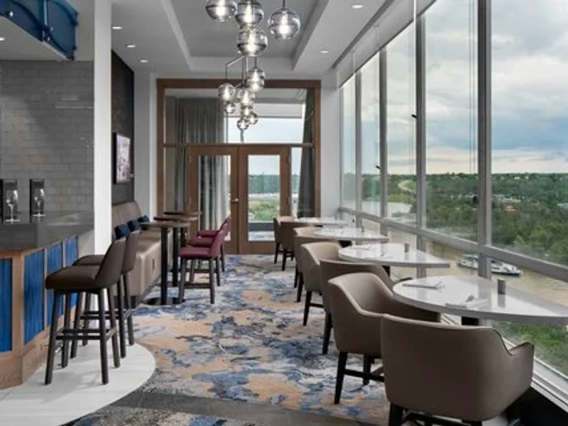 Courtyard Edmonton Downtown