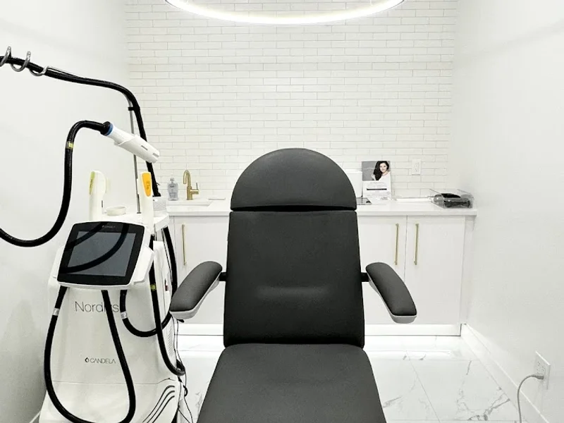 Reversal Laser & Tattoo Removal