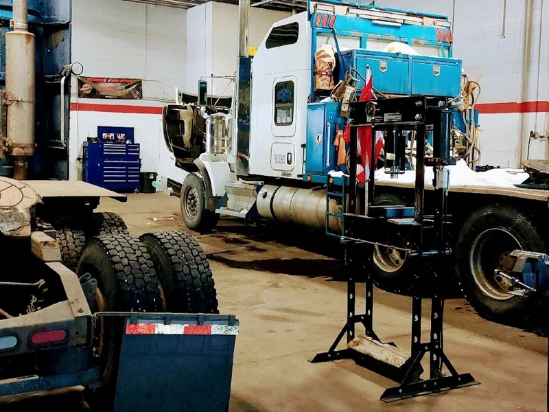 SRB EQUIPMENT | Truck and Trailer Repair Shop Edmonton