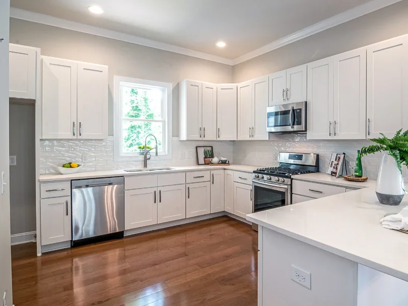 Lathered Cleaning Company Inc. - Edmonton - Commercial & Residential Cleaners