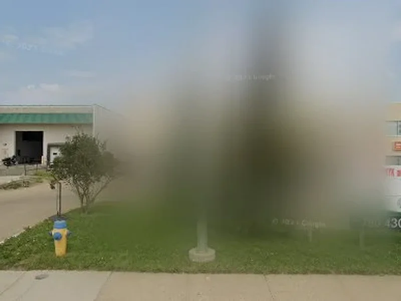 Zippers & Buttons Tailors