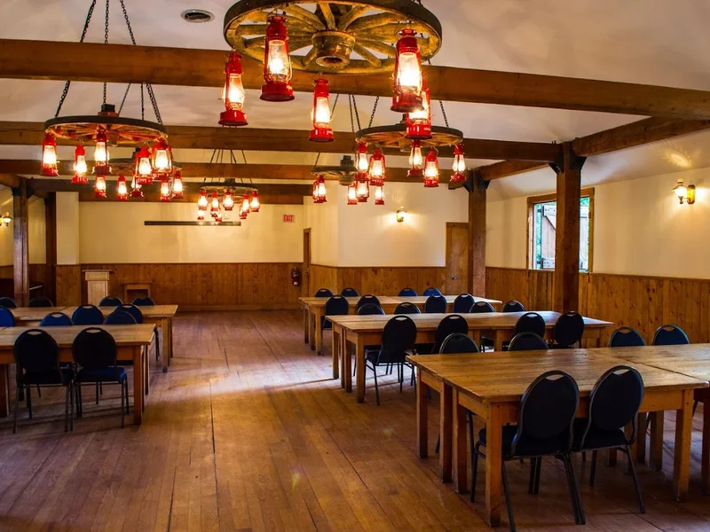 Egge's Barn, Fort Edmonton Park