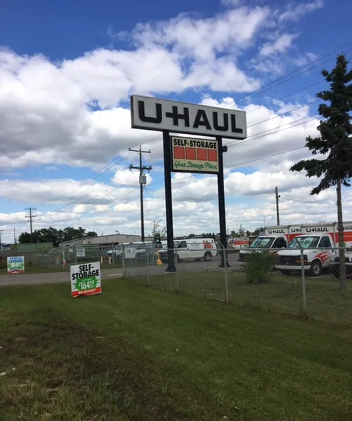 U-Haul Moving & Storage at 17th St