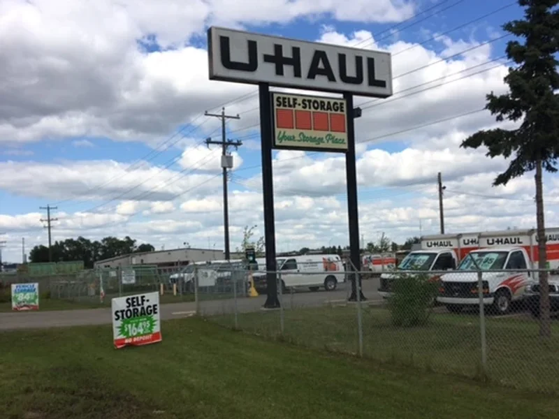 U-Haul Moving & Storage at 17th St