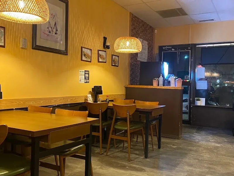 Momo Japanese & Korean Restaurant