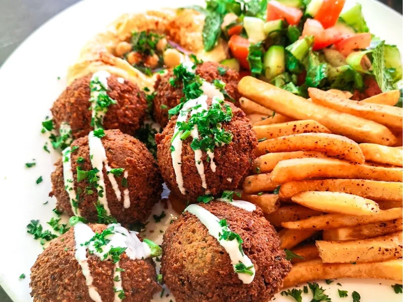 Yafa Café