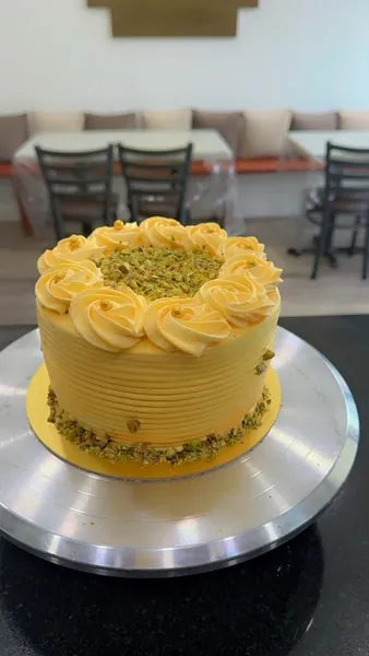 Delight Corner - Fast Food and Eggless Cakes.