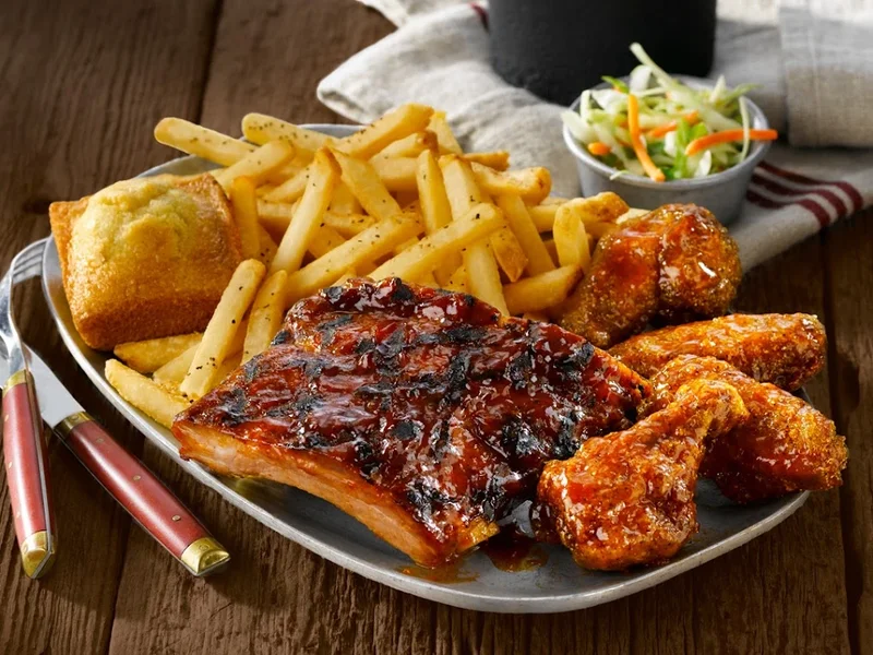 Montana’s BBQ & Bar