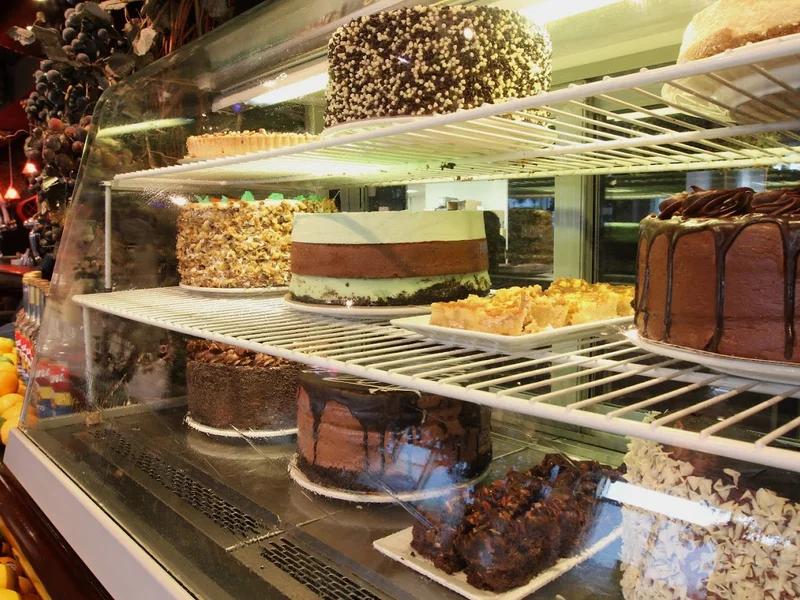 Symposium Cafe Restaurant |Stoney Creek|