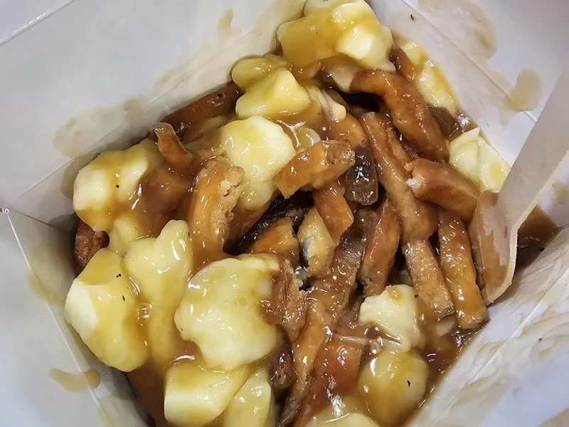 Smoke’s Poutinerie Hamilton