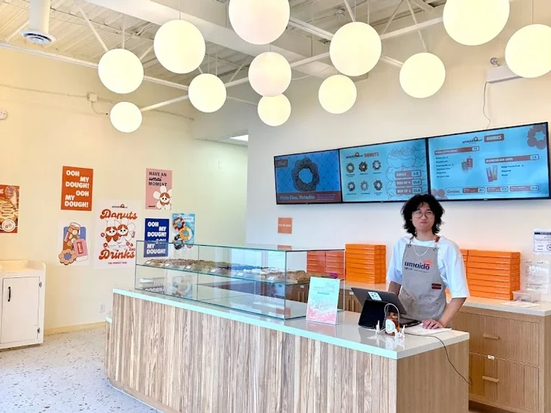 Umaido Donuts - Pembina