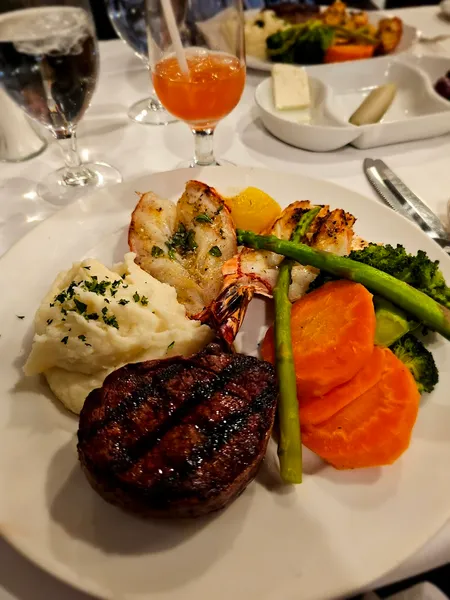 Shakespeare's Steak and Seafood