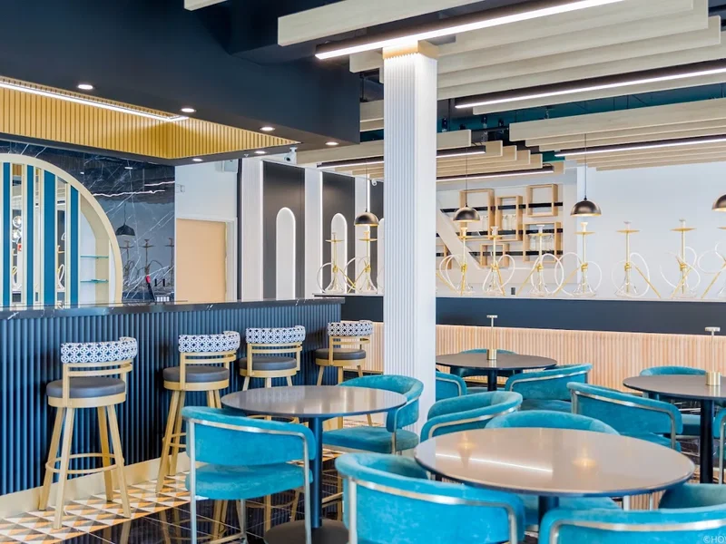 Mist Restaurant & Lounge