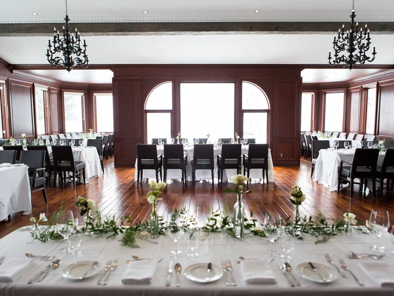 Edgewater Manor Restaurant