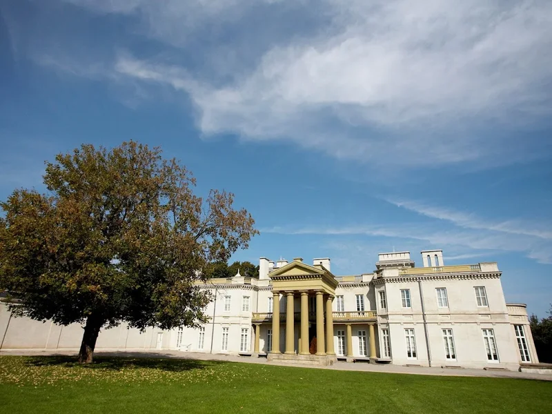 Staybridge Suites Hamilton - Downtown, an IHG Hotel