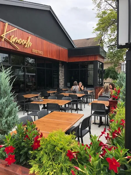 Kamoosh Bistro