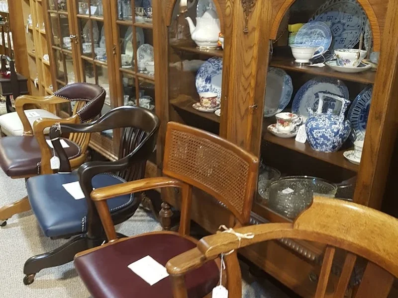 Precious Antiques and Restorations