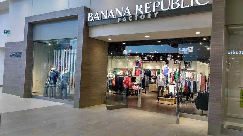 Banana Republic Factory Store