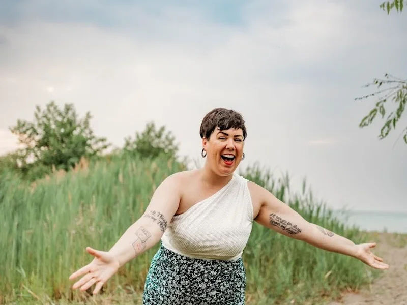 The Maternal Sidekick