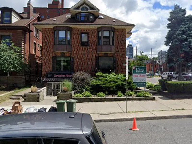 Leila Hewitt RMT & Wellness Studio