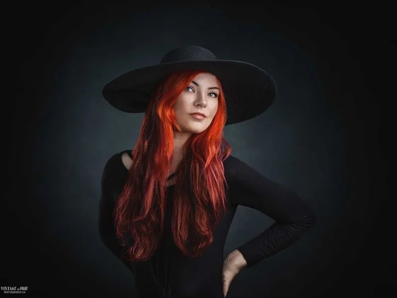 VINTAGE AND VOGUE PHOTOGRAPHY