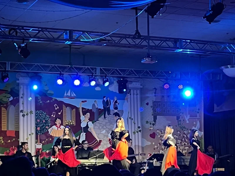 Centro Caboto Centre