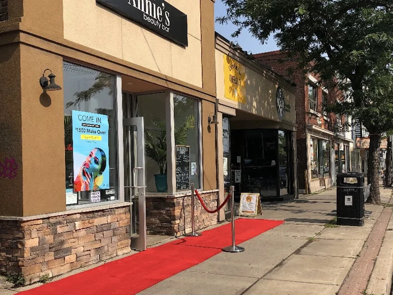 Annie's Beauty Bar Inc