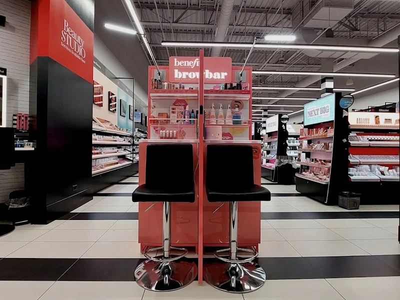 Benefit Cosmetics Brow Bar