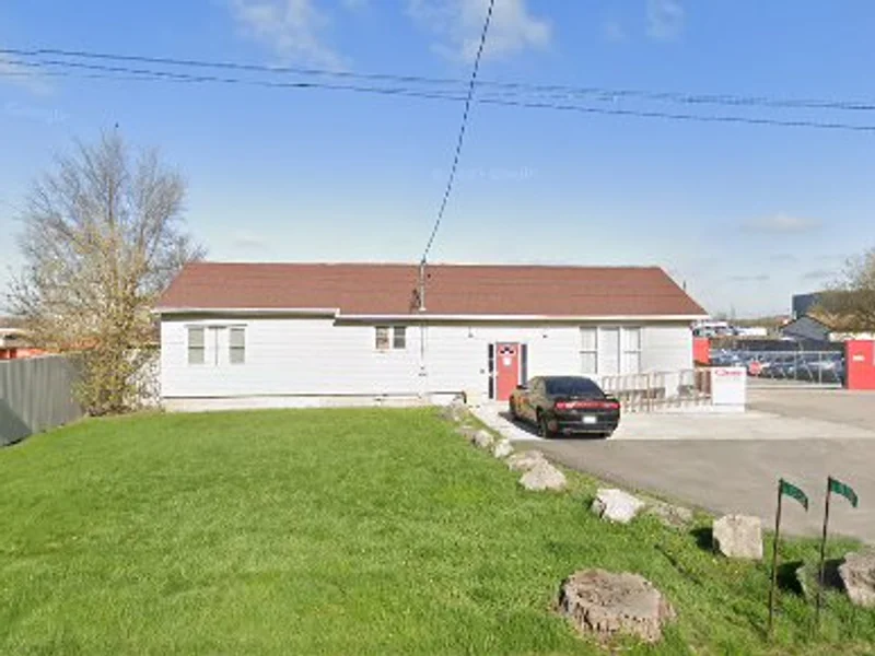 U-Haul Neighborhood Dealer